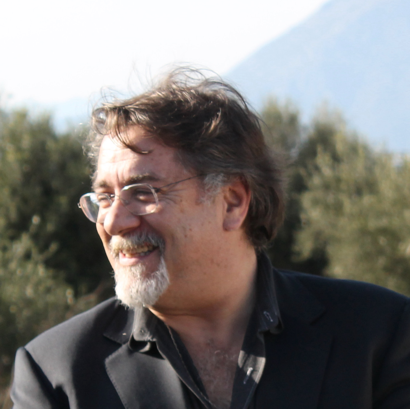 S. Nikolaropoulos photo